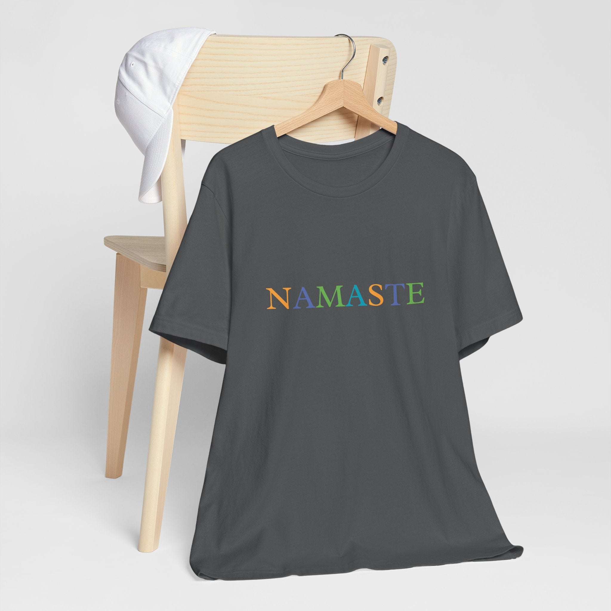 Tramunquiero NAMASTE Camiseta Unisex con Cuello Redondo